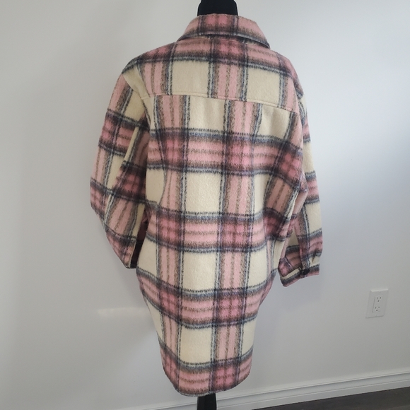 ONLY Shacket - Picture 3 of 4